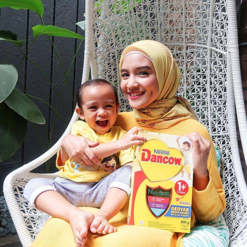 potret Intan Nuraini dan buah hati (instagram.com/intan_nuraini23)