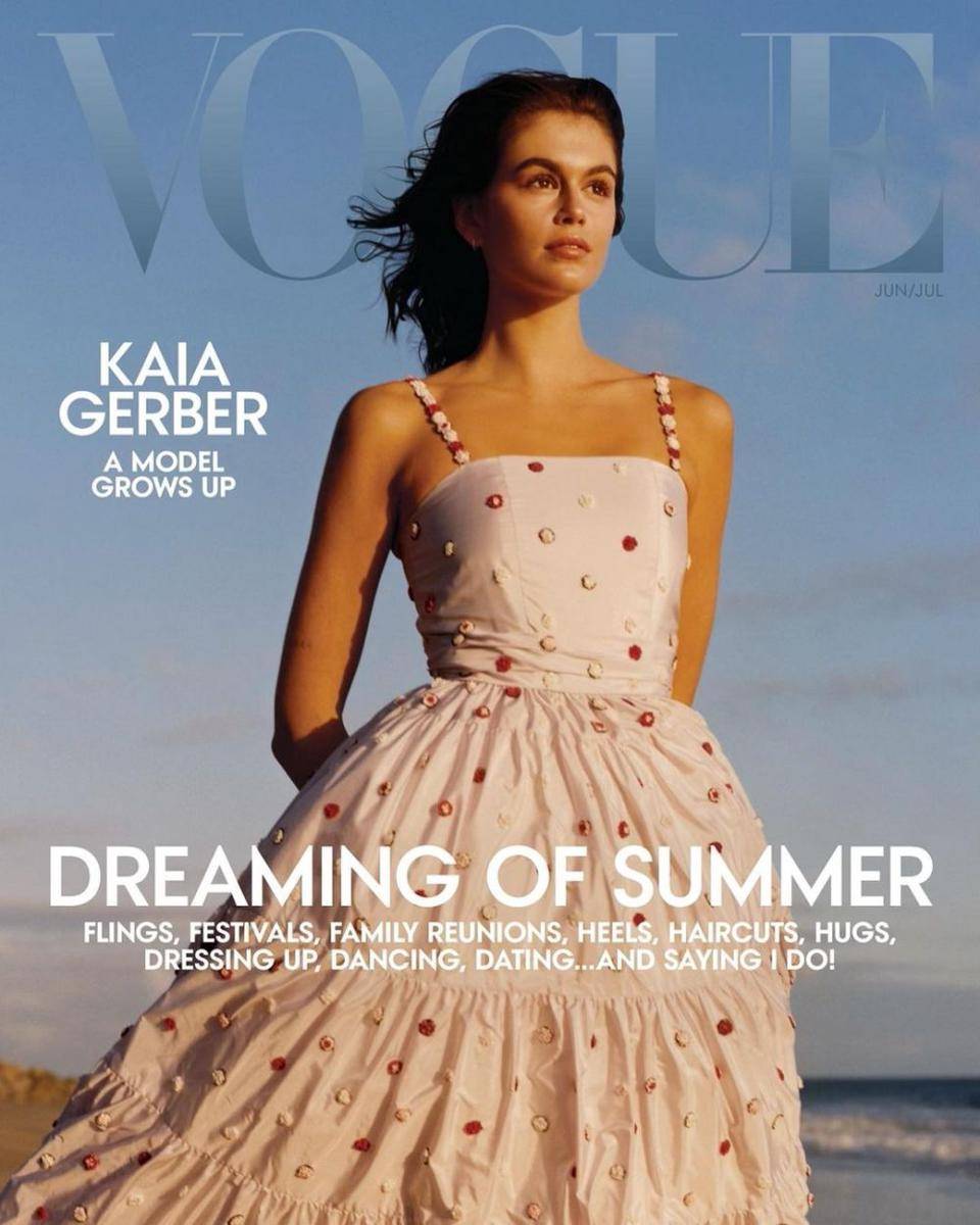 potret Kaia Gerber (instagram.com/kaiagerber)