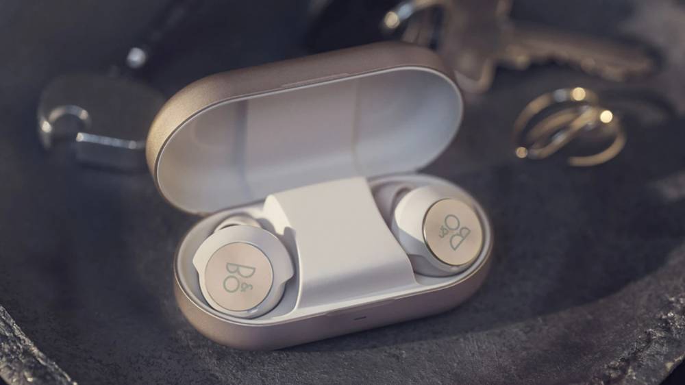 ilustrasi Bang & Olufsen Beoplay EQ (bang-olufsen.com)