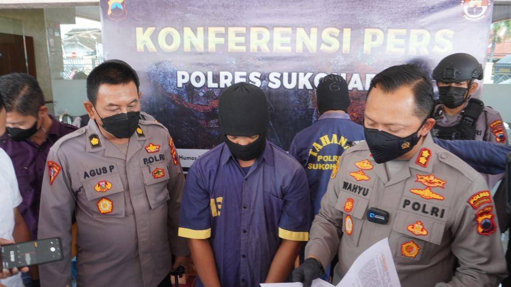 Polres Sukoharjo merilis pelaku penganiayaan bocah TK di Kartasura, Sukoharjo. (Dok/Humas Polres Sukoharjo)