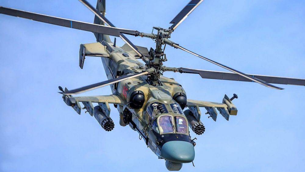 Tampilan dua rotor baling Ka-52 (twitter.com/The3Swamp)