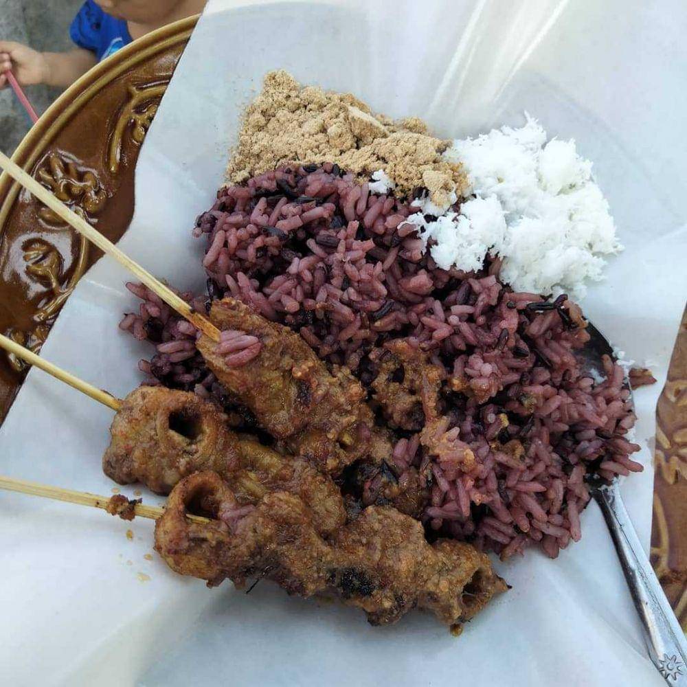 ilustrasi sate karak (instagram.com/arif_syaifurrisal)