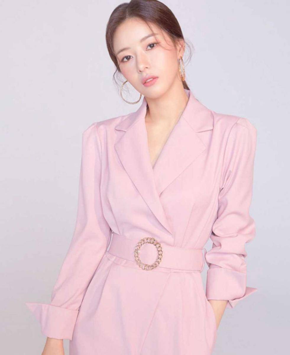 Park Ha Na (instagram.com/phanayo)