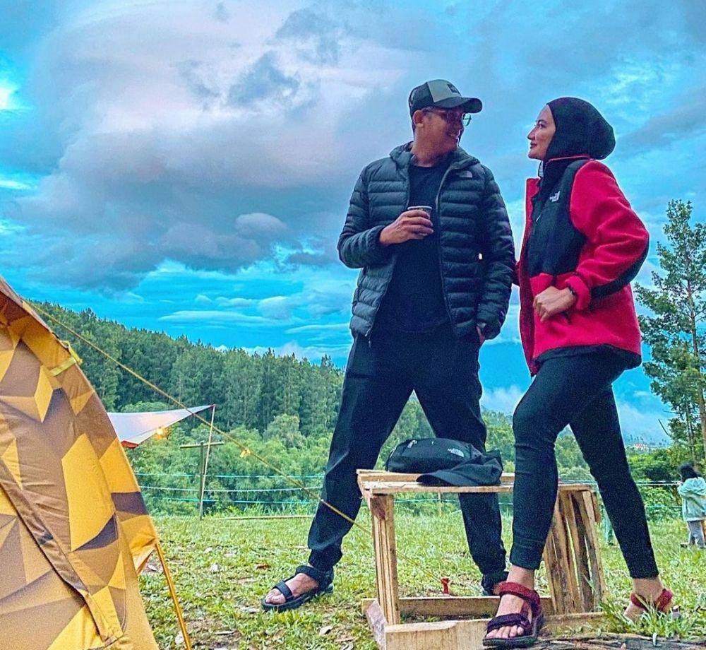 Natalie Sarah bersama suami (instagram.com/natalie_sarahs)