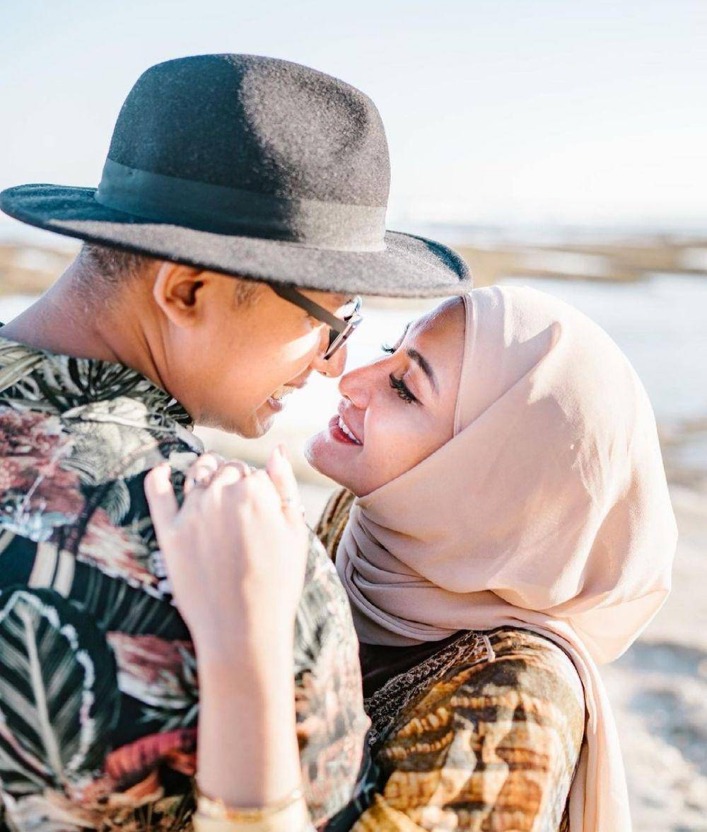 Natalie Sarah bersama suami (instagram.com/natalie_sarahs)