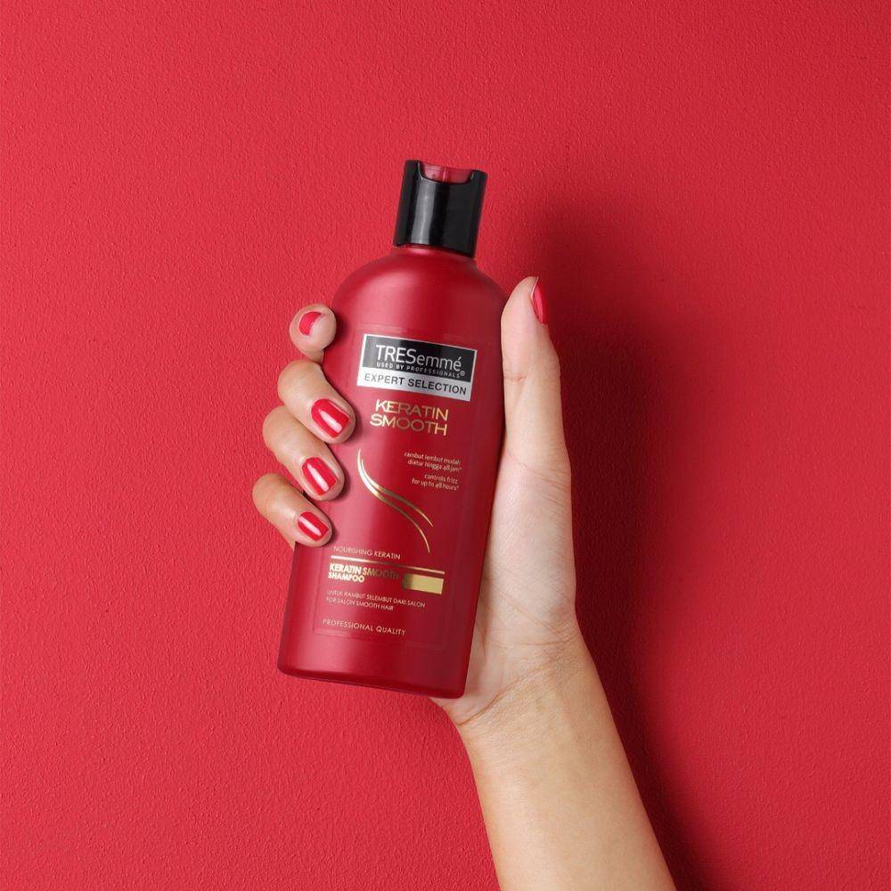 Foto produk TRESemmé Keratin Smooth Shampoo (instagram.com/tresemmeid)