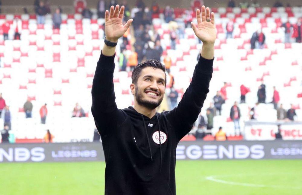 Perjalanan Karier Nuri Sahin, Pemain Muslim yang Jalani Peran Ganda
