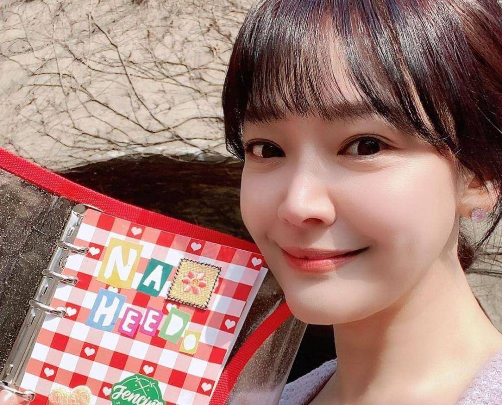 Kim So Hyun sebagai Na Hee Do dewasa di drama Twenty Five, Twenty One (instagram.com/sofiakim1112)