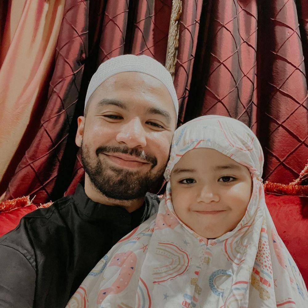 Hassan Alaydrus dan buah hati (instagram.com/hassanalaydrus)