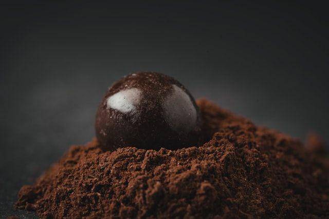 ilustrasi cokelat bubuk (unsplash.com/malikskyds)