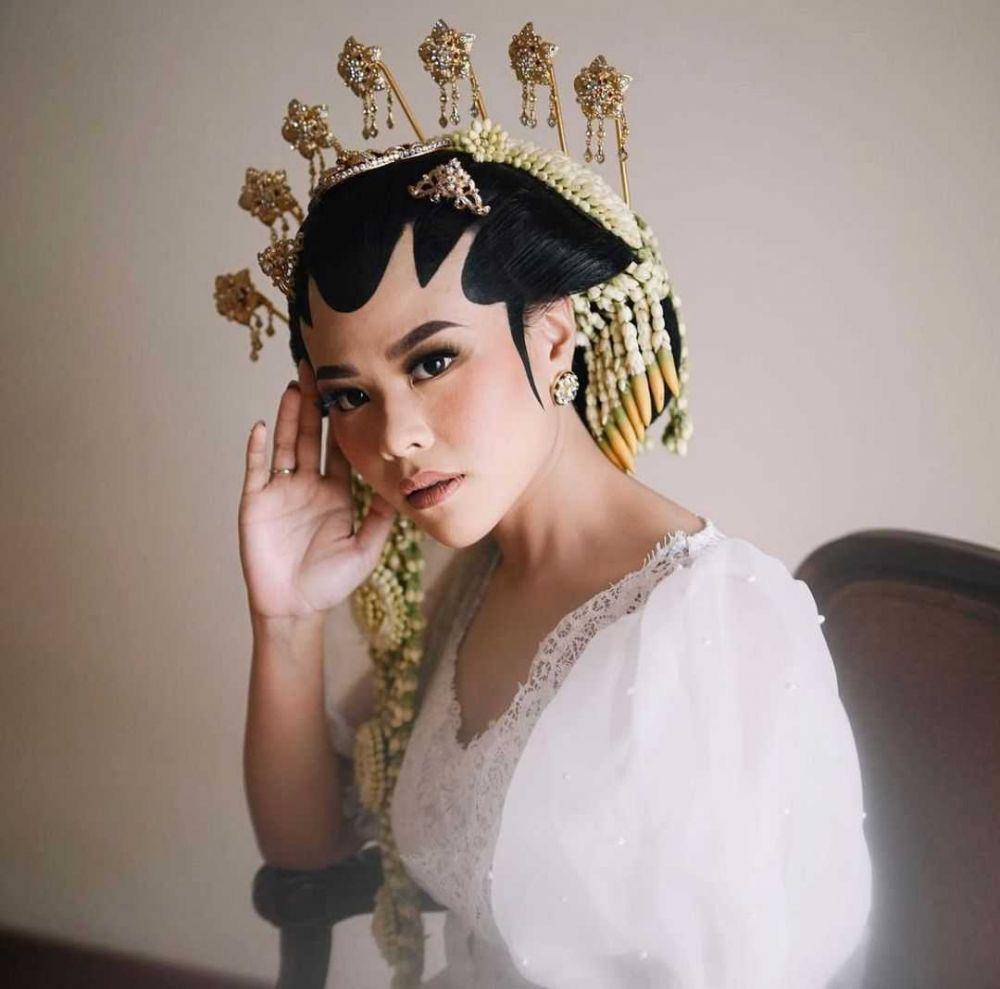 Tata rias pengantin yogyakarta (instagram.com/irwanriady)