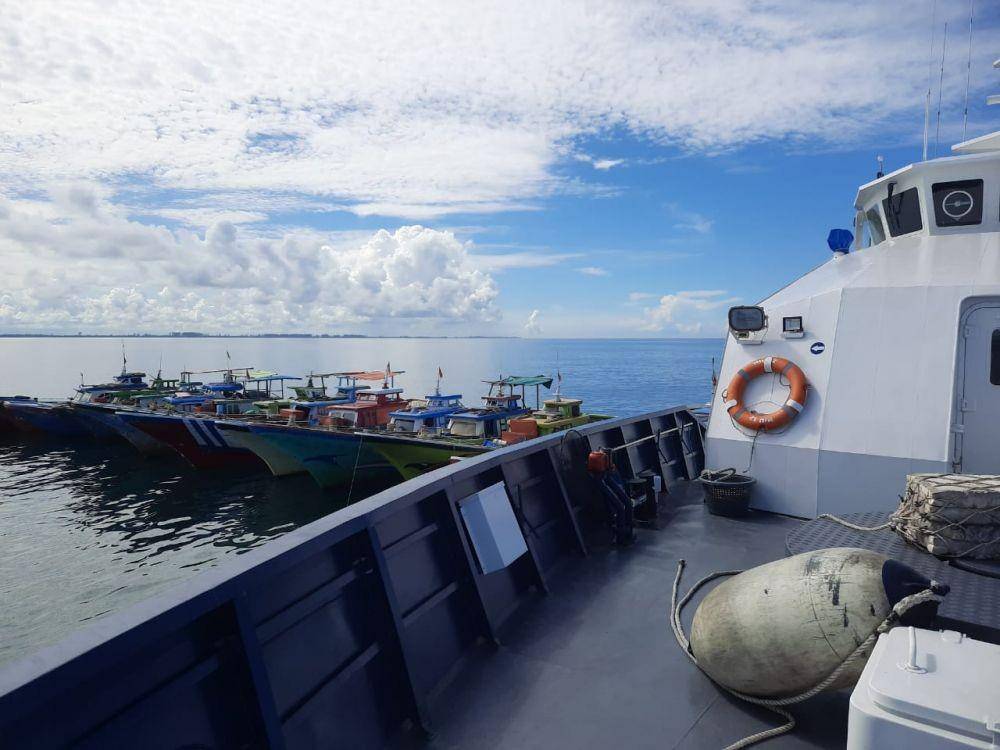 PSDKP tertibkan 17 unit kapal nelayan yang menggunakan pukat harimau. (Dokumentasi Pangkalan PSDKP Lampulo Banda Aceh untuk IDN Times)