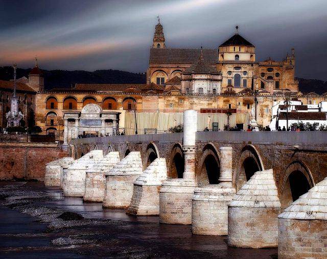 gambar Masjid Agung Cordoba (instagram.com/ig_andalucia_)
