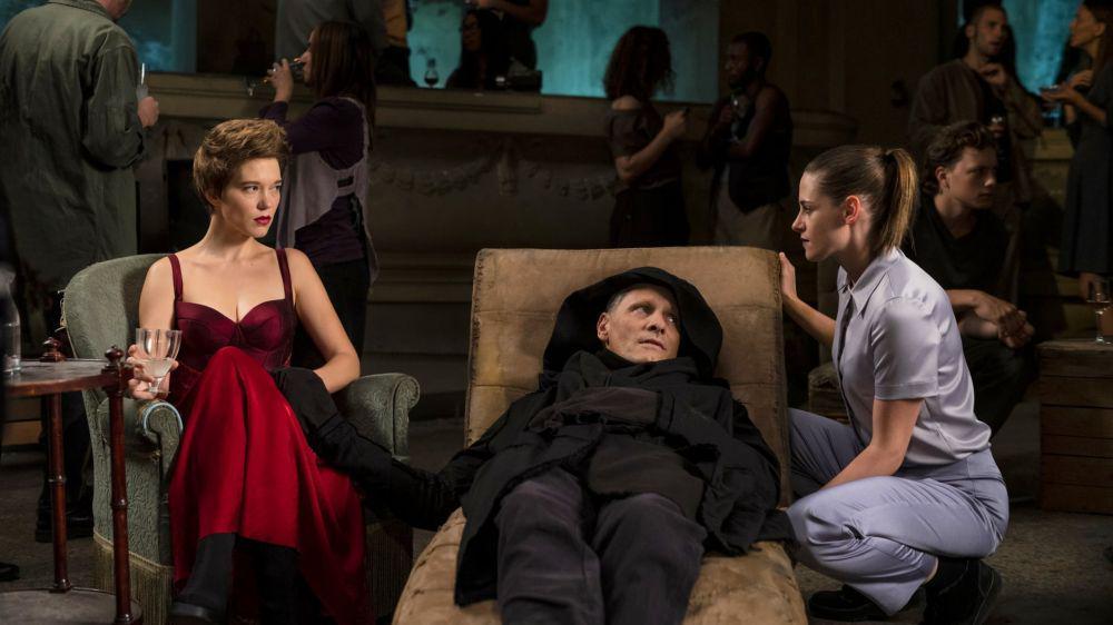10 Fakta Film Crimes of the Future, Sci-Fi Terbaru David Cronenberg