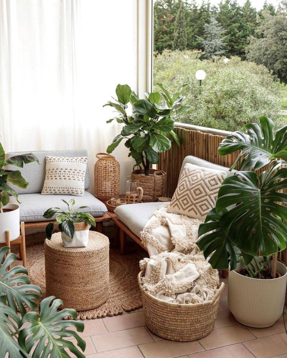 desain hunian dengan perabotan bambu(instagram.com/stefyplants)