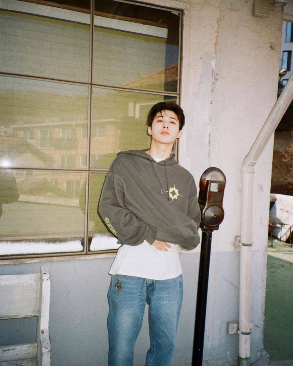 Gaya busana B.I (Instagram.com/shxx131)