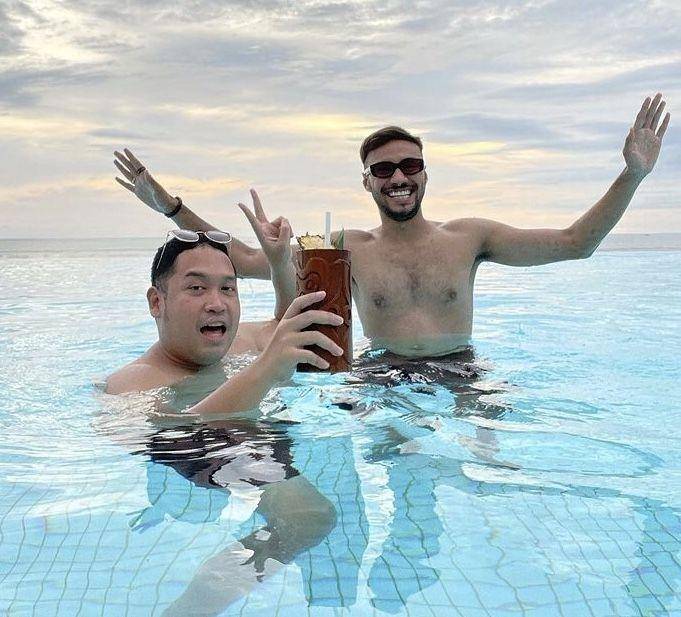 Refalhady (instagram.com/refalhady)