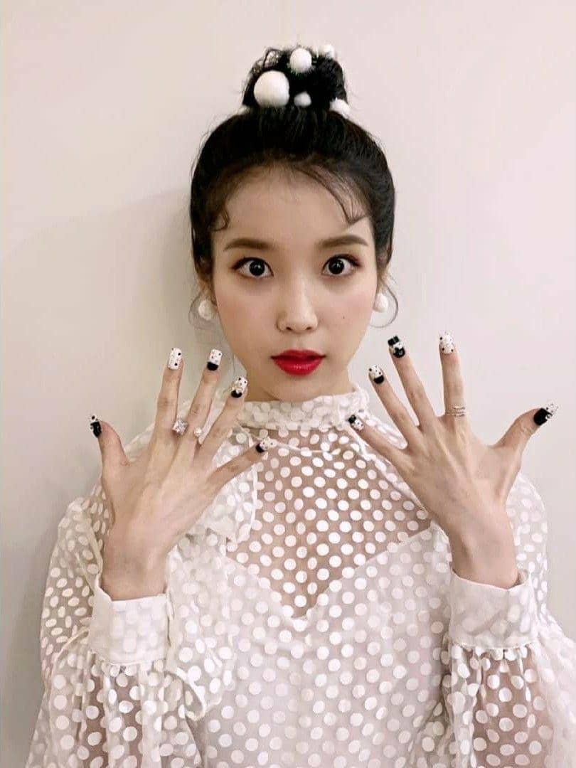 nail art IU (twitter.com/PopnailsK)