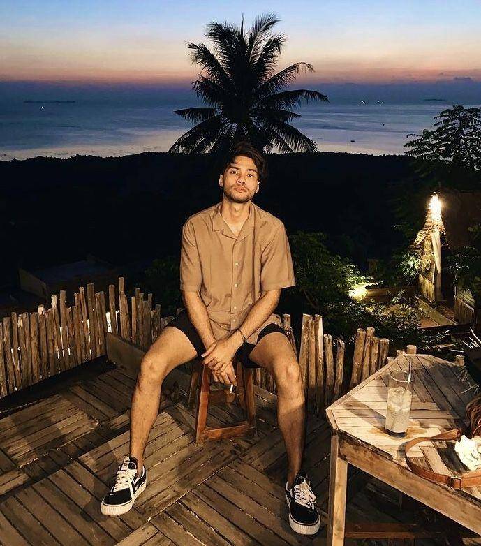 Refalhady (instagram.com/refalhady)