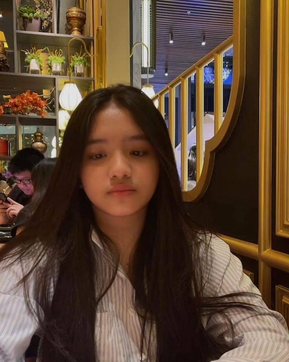 Lovely Rumangkang, putri Angel Karamoy (lovelyrum)