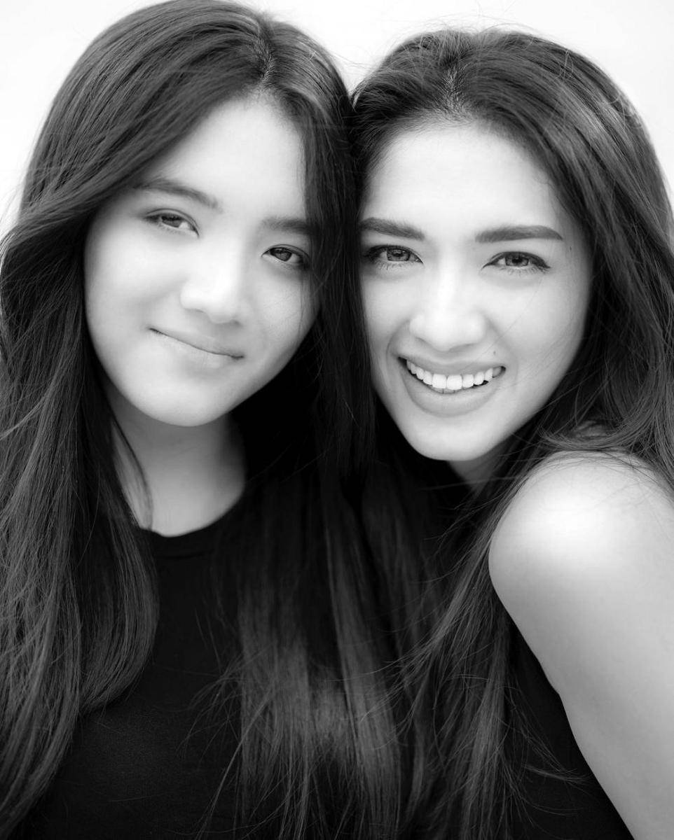 Angel Karamoy dan putrinya (instagram.com/realangelkaramoy)