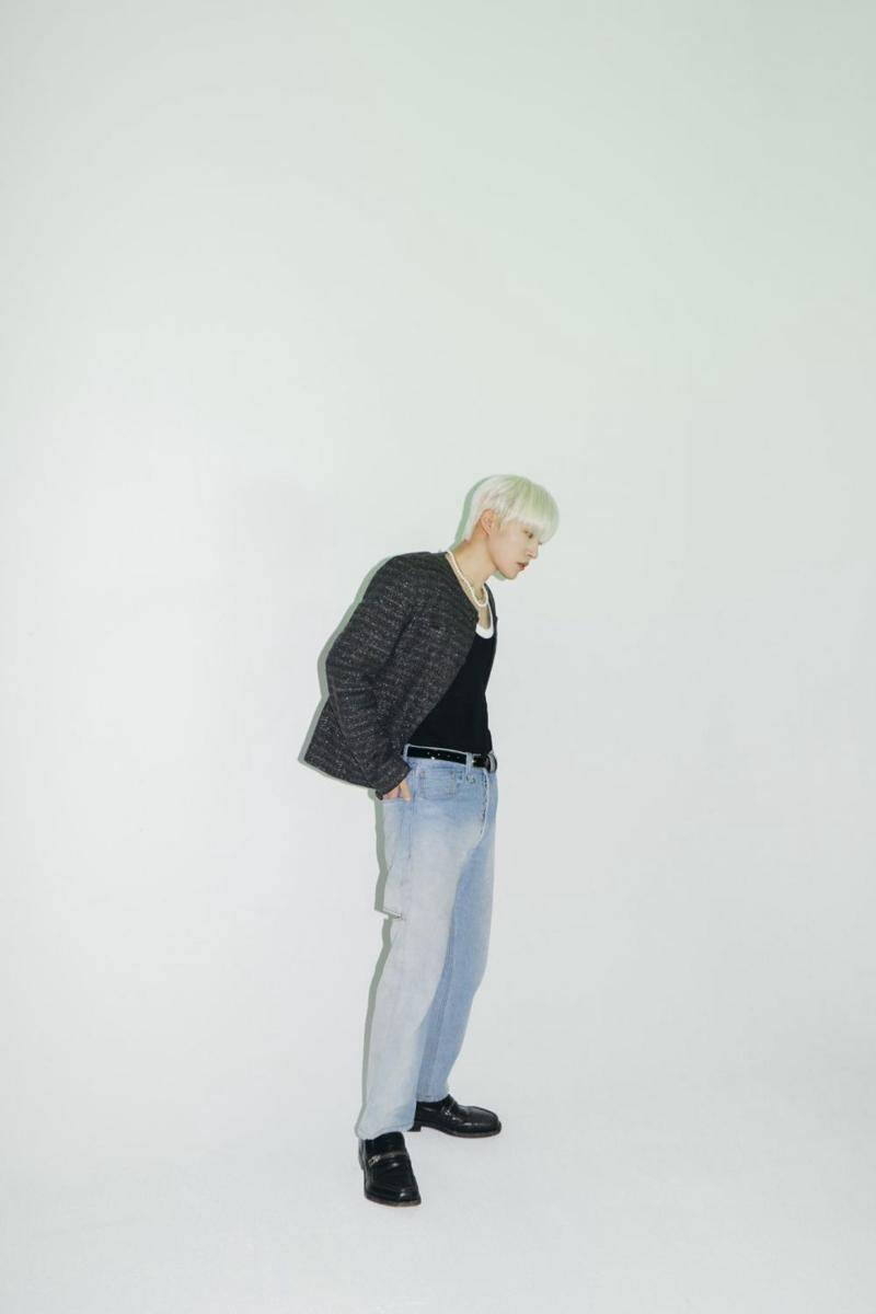 Gaya busana B.I (twitter.com/shxx131bi131)