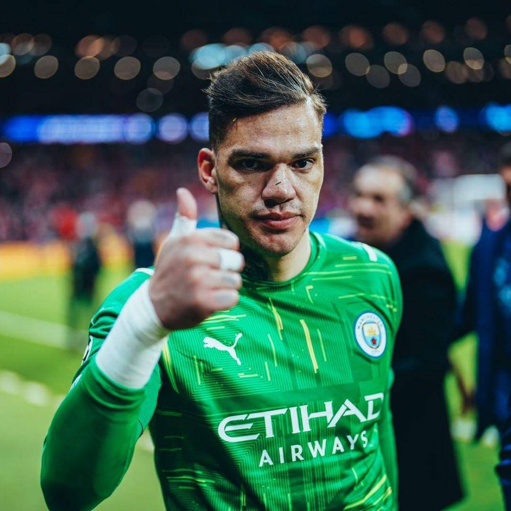 potret Ederson (instagram.com/mancity)