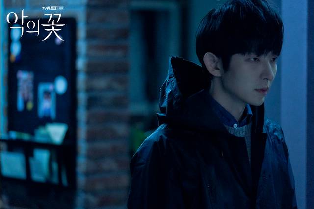 Lee Joon Gi di KDrama Flower Evil. (dok. tvN/Flower Evil)