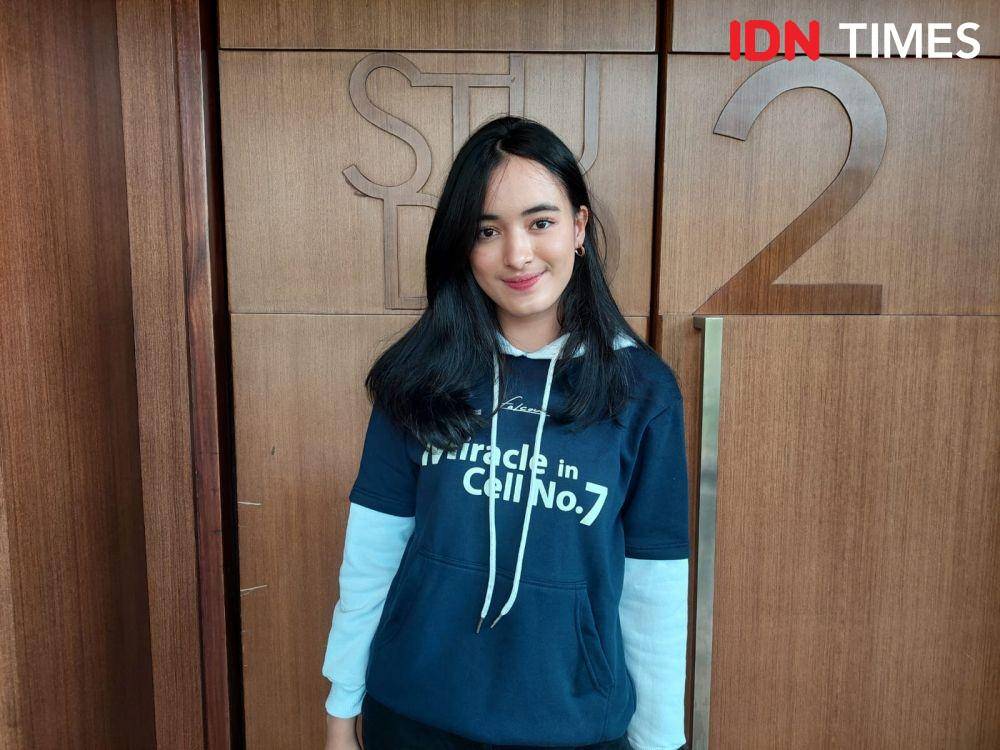 Mawar De Jongh di Showcase Falcon Picture pada Kamis 14/4/2022 (IDN Times/Erfah Nanda)