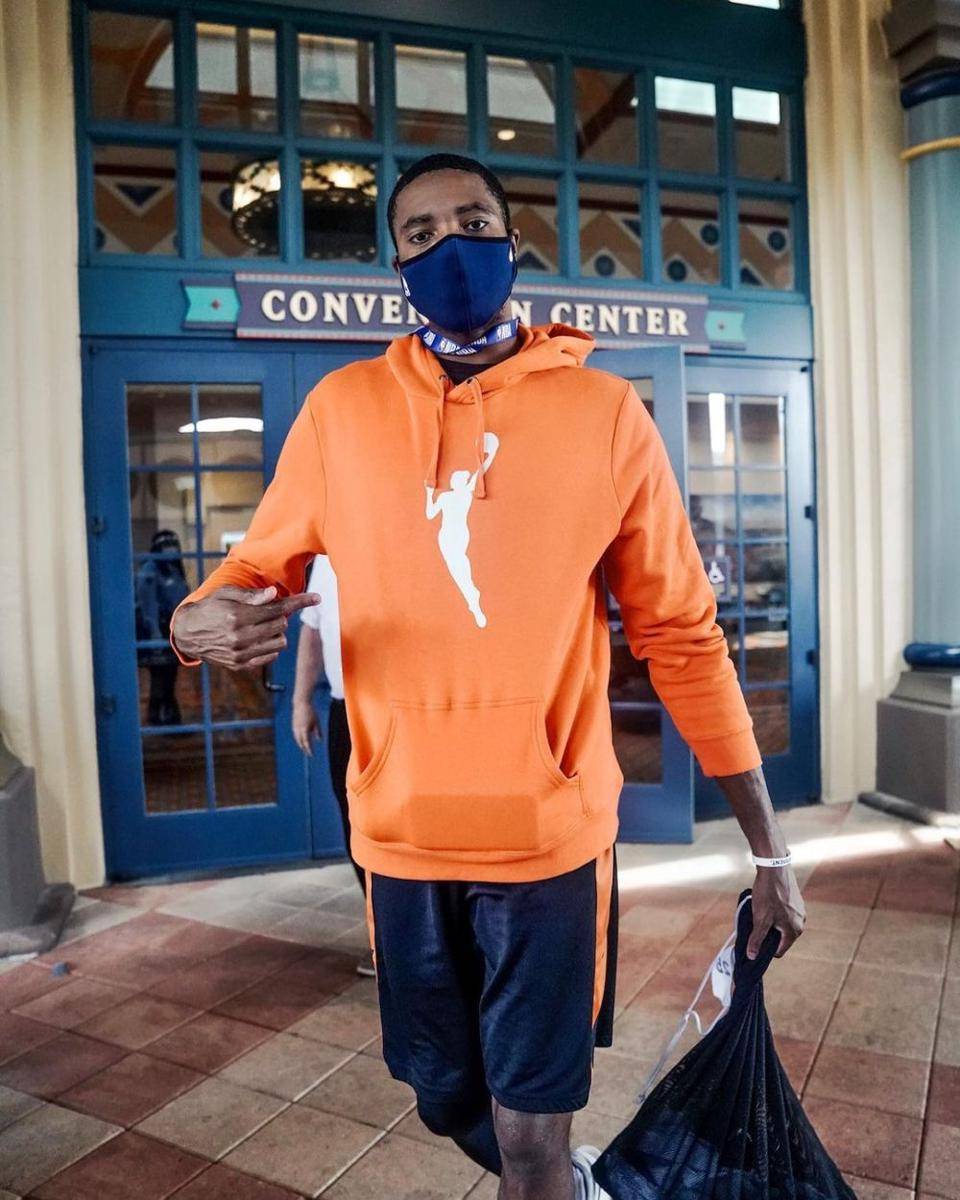 Mikal Bridges (instagram.com/mikalbridges)