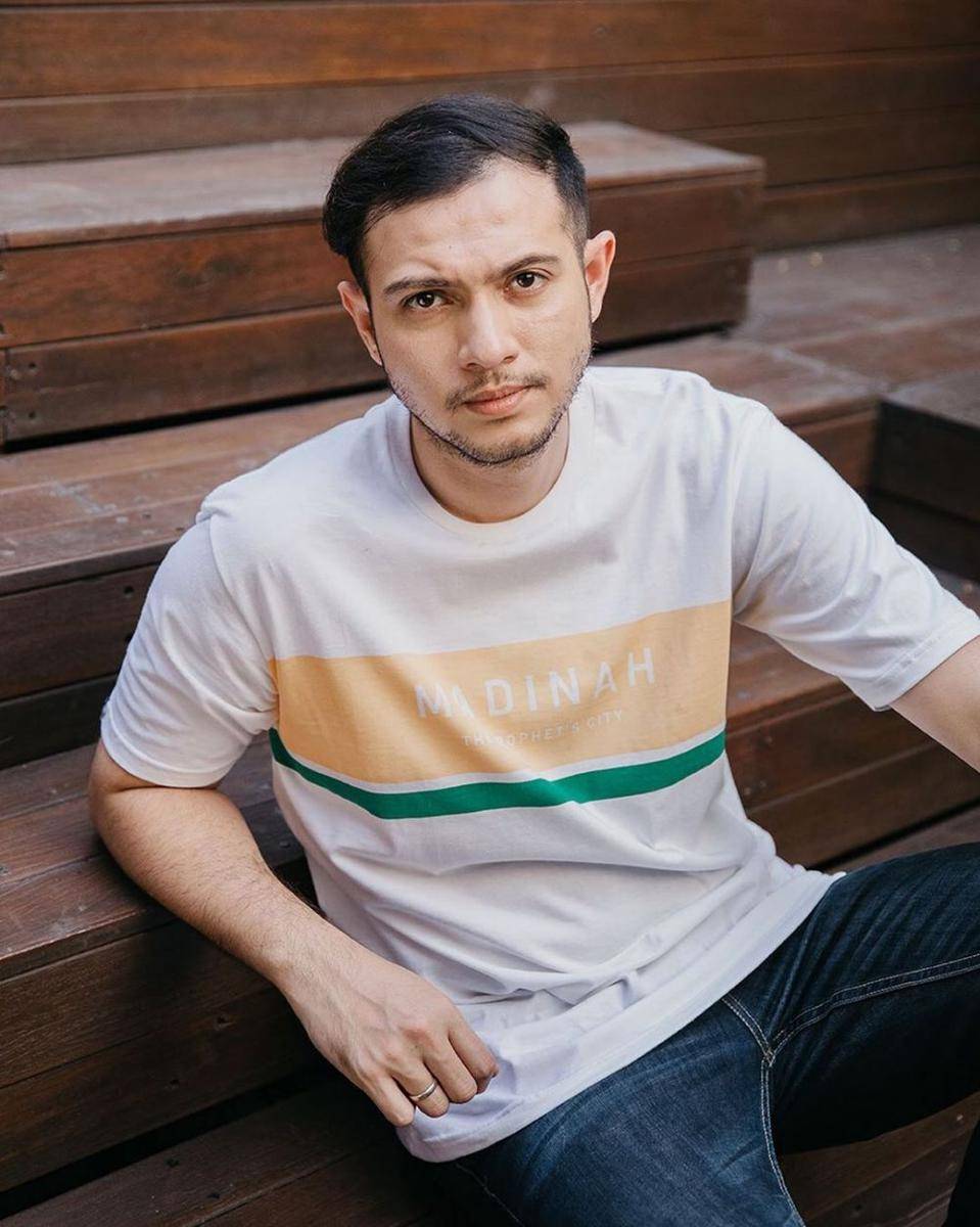 Rifky Balweel (instagram.com/rifkybalweel)