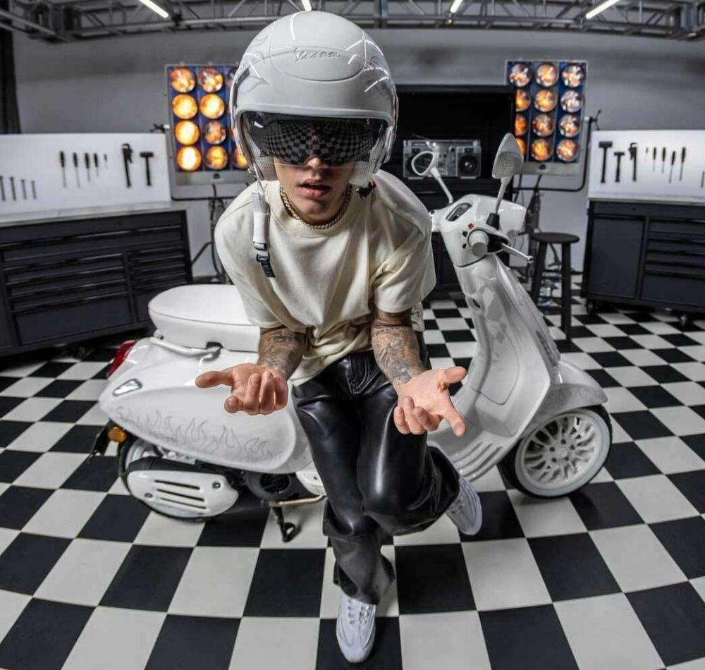 potret Vespa edisi khusus Justin Bieber (instagram.com/vespa)