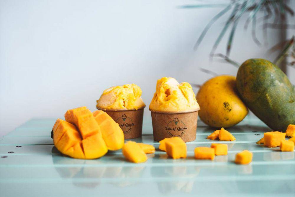 ilustrasi bahan es krim mangga (pexels.com/ROMAN ODINTSOV)