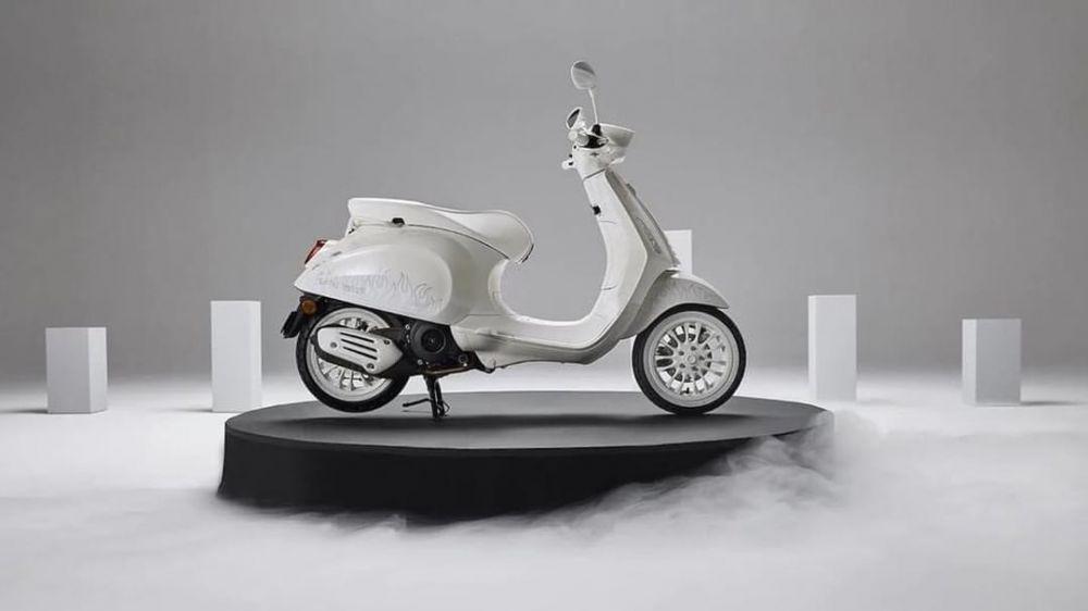 9 Potret Vespa Terbaru Edisi Khusus Justin Bieber, Limited Edition!