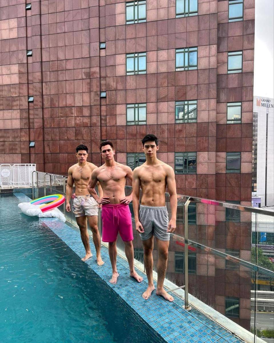 potret keseruan Verrell Bramasta liburan di Malaysia (instagram.com/bramastavrl)