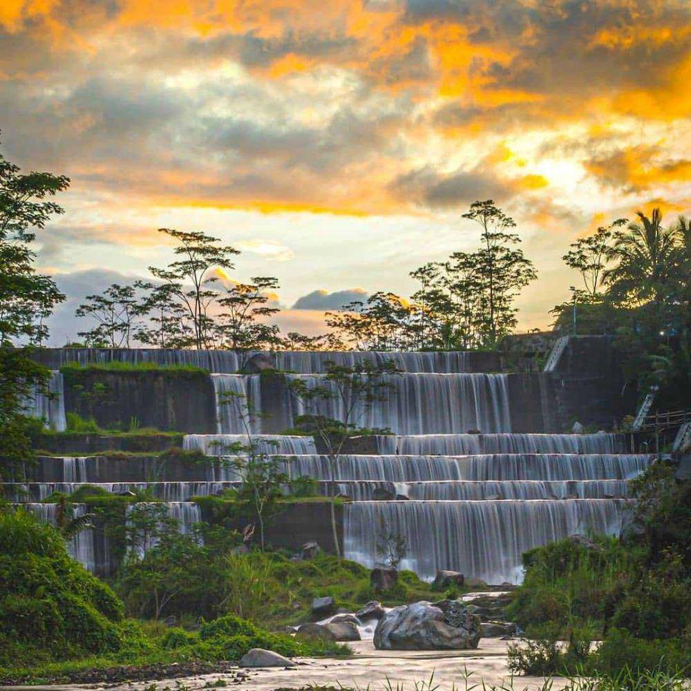 Grojogan Watu Purbo (instagram.com/grojogan_watupurbo)