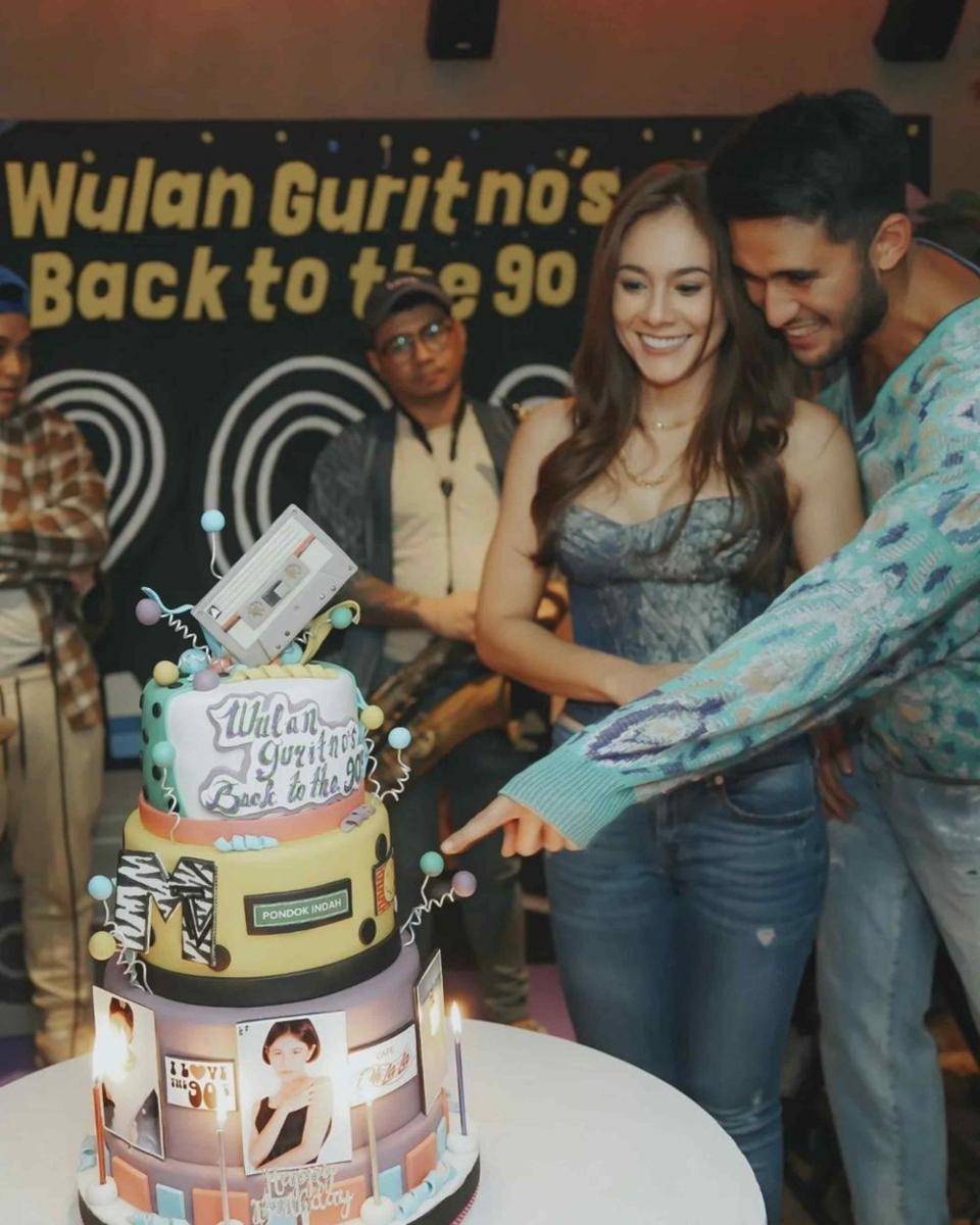 Ulang tahun ke-41 Wulan Guritno (Anggarcp via Instagram.com/sabdaahesa/)