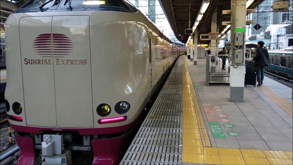 5 Fakta Unik Sunrise Express, Kereta Malam di Jepang!