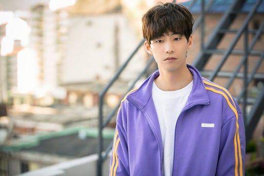 drama Descandant of the Sun (dok. JTBC)