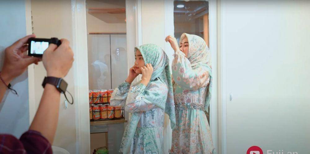 syukuran rumah baru Gala Sky (youtube/Fuji an)