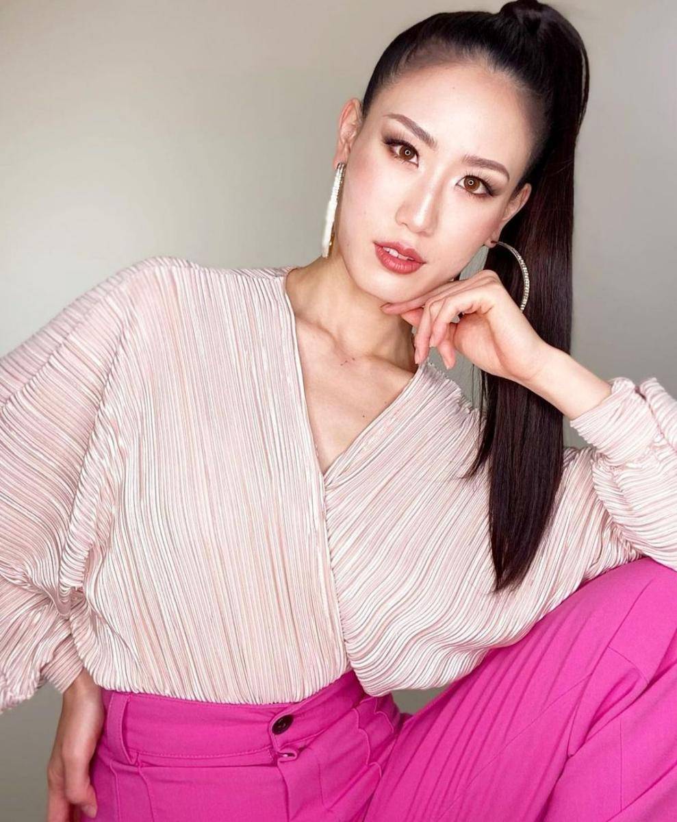 Rina Okada (instagram.com/rrriinnnaa)