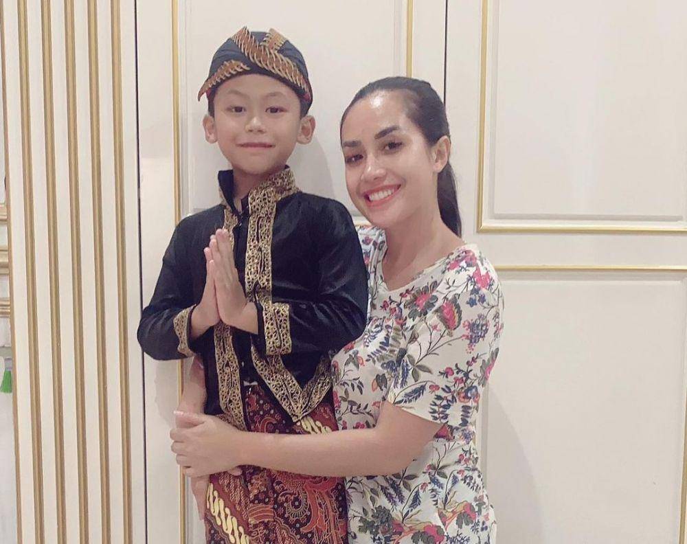potret Shinta Bachir dan putranya (instagram.com/shinta_bachir86)