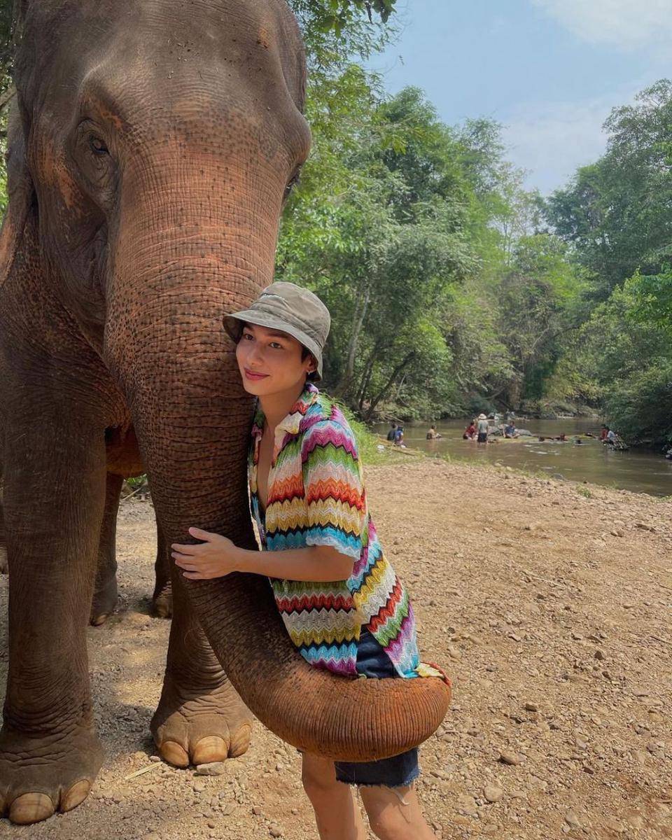 Gun Atthaphan (instagram.com/gun_atthaphan)