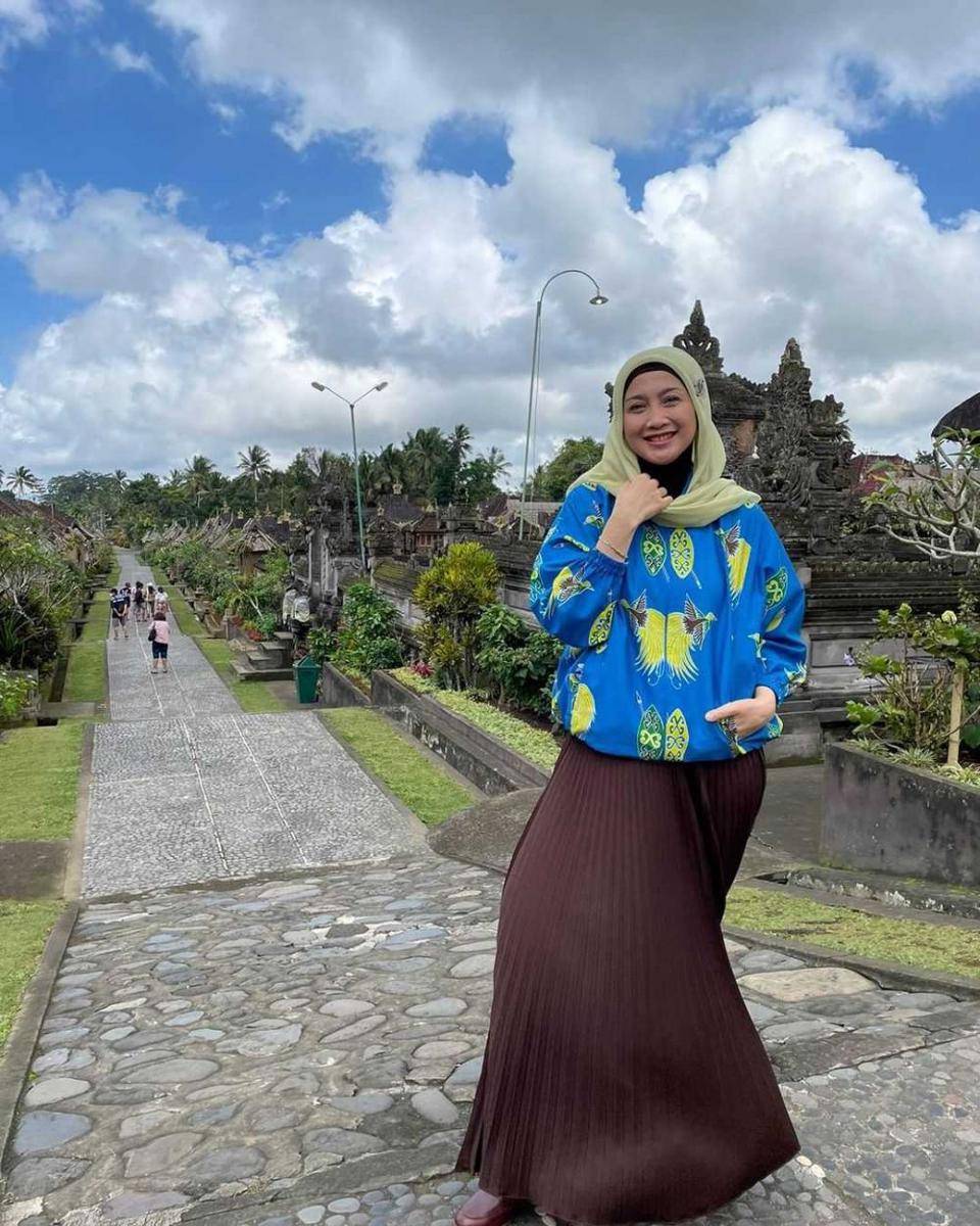 potret Desy Ratnasari (instagram.com/desyratnasariterdepan)