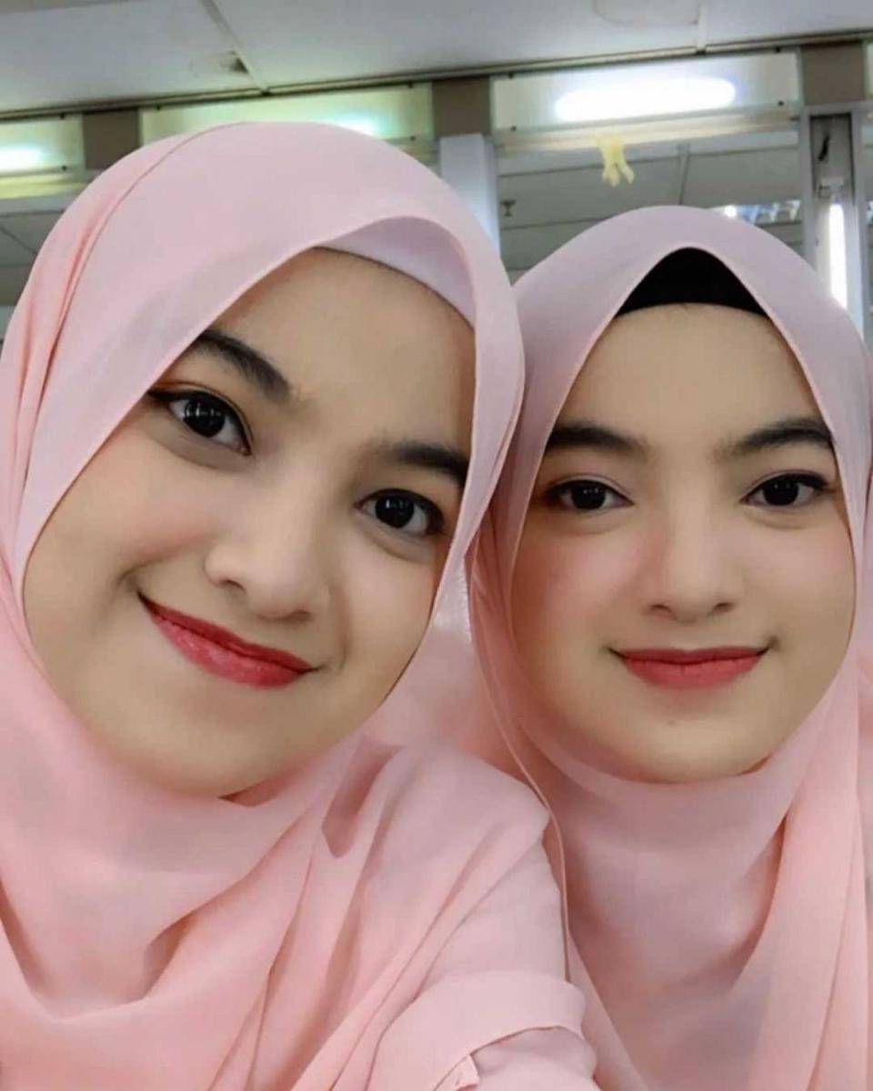 potret Rena dan Reni (instagram.com/renareni_official)