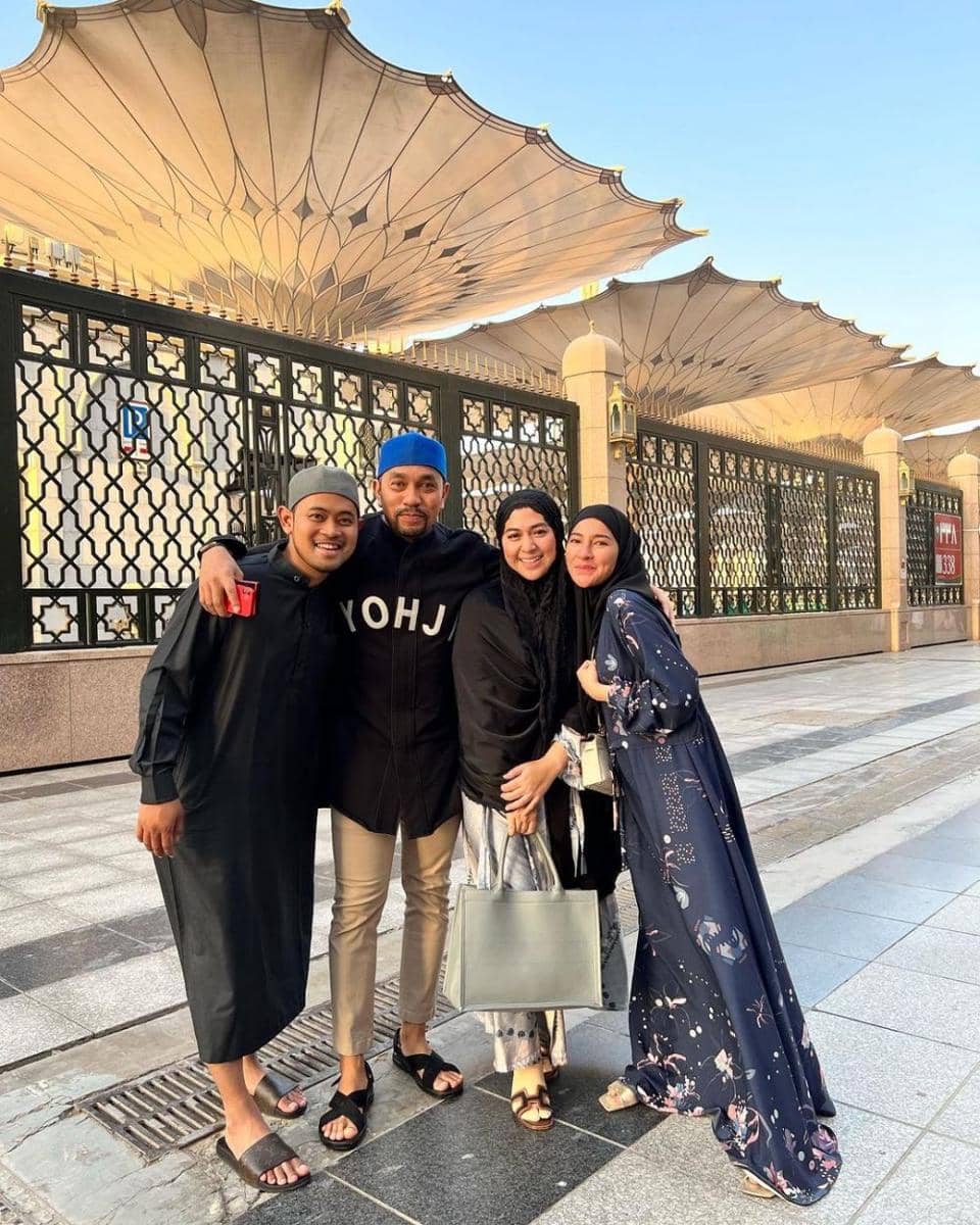 potret Gilang Widya dan Shandy purnamasari di Mekkah (instagram.com/juragan_99)
