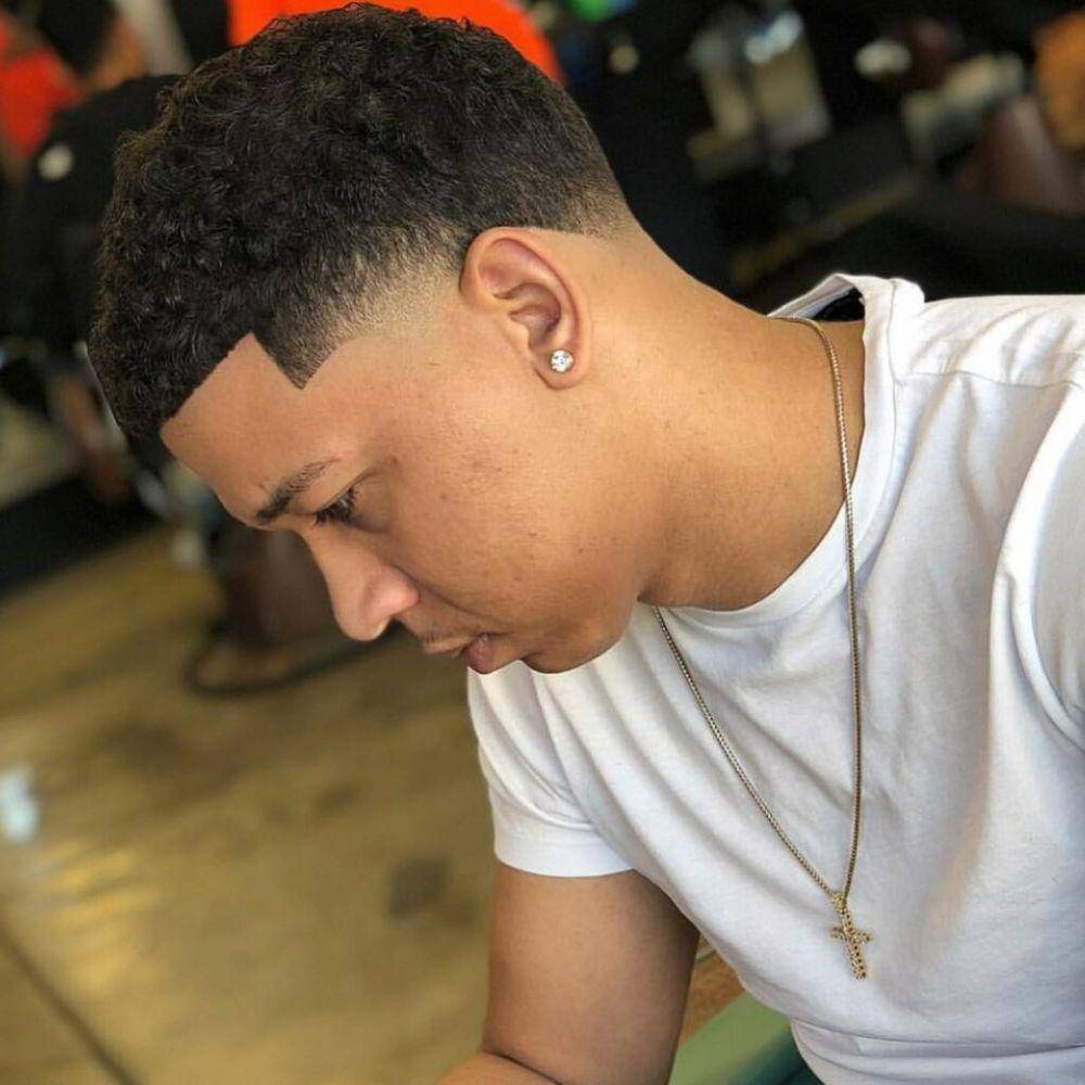 Ilustrasi line up haircut (menglowup.com)
