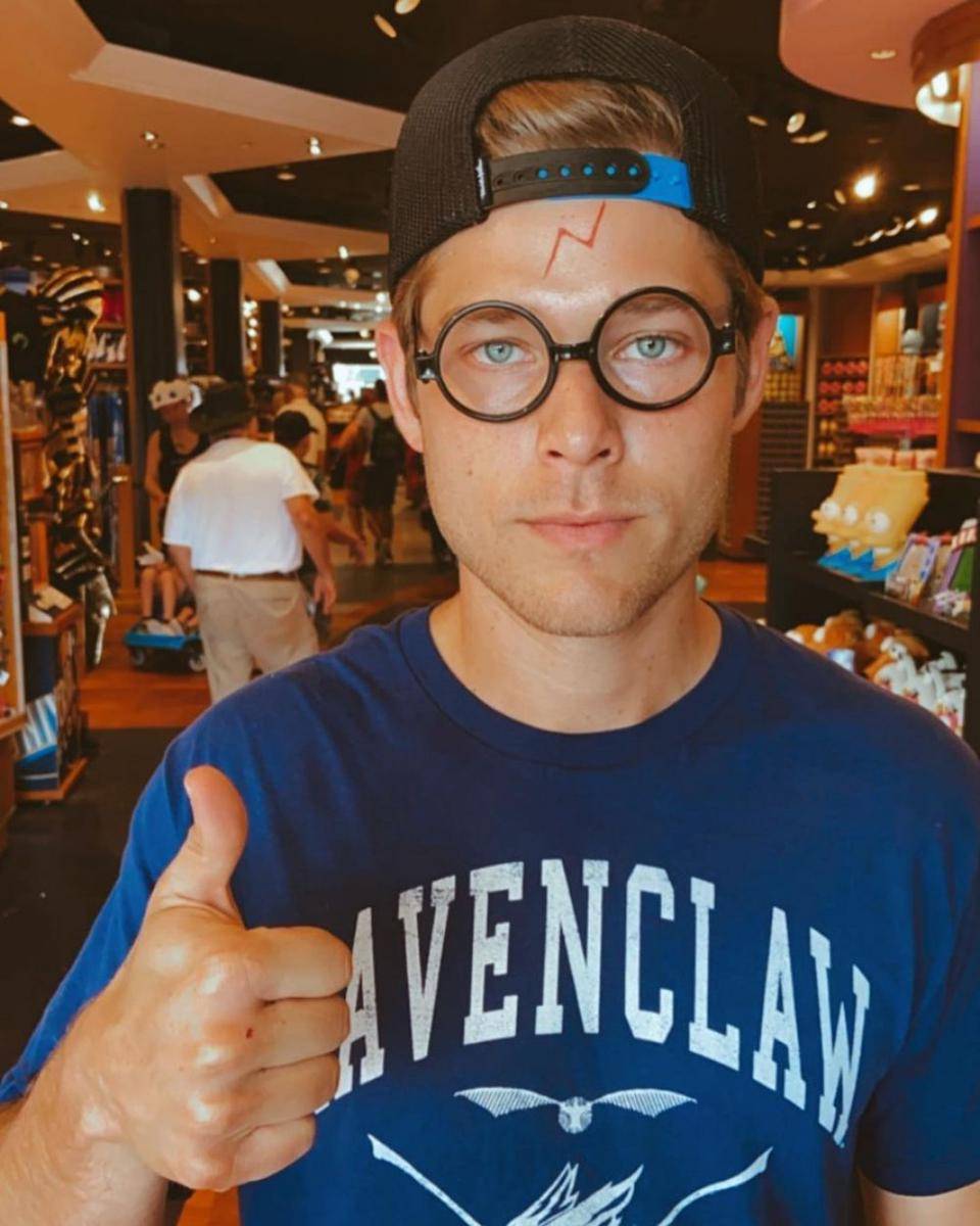 Mason Dye (instagram.com/masondye)