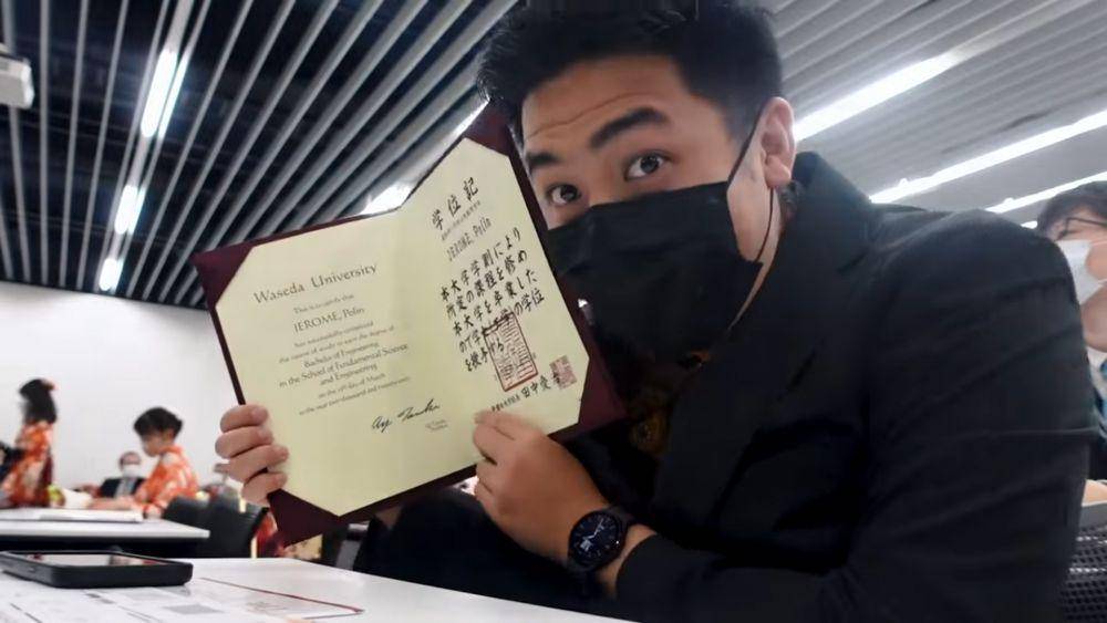 Momen kelulusan Jerome Polin dari Waseda University. (dok.youtube.com/NihonggoMantappu)