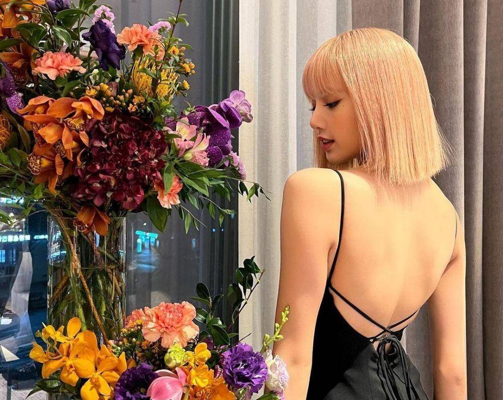 Lisa BLACKPINK (instagram.com/lalalalisa_m/)